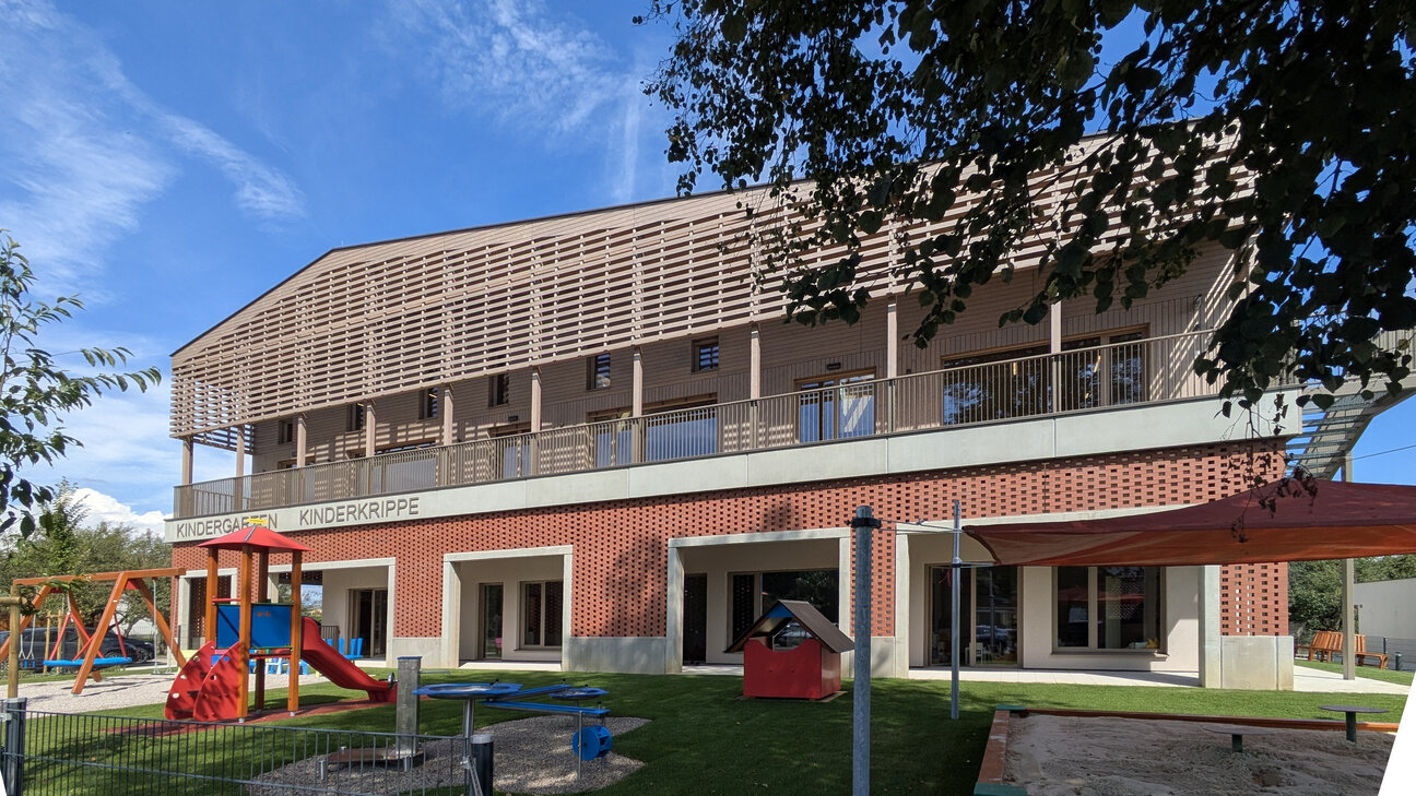 PXL_20250905_102445753_end